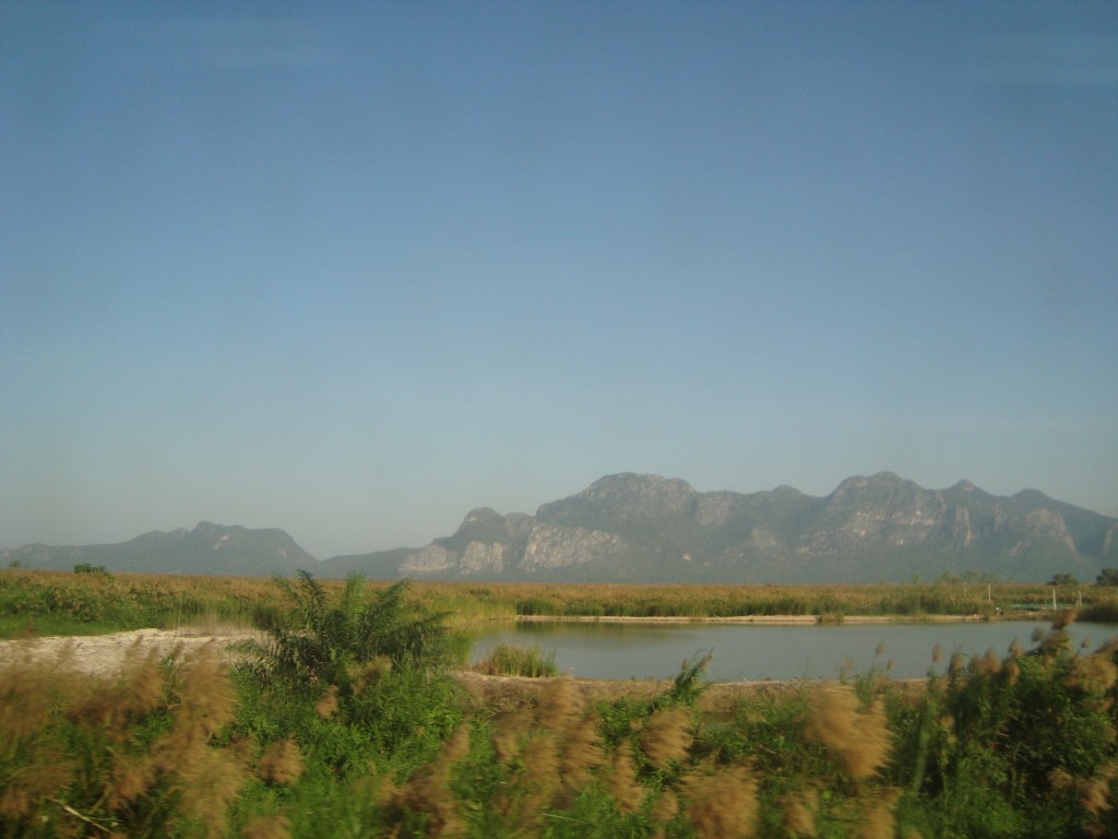 Thai country side streams past as we make our way by train from Chumpon to Hua Hin. 